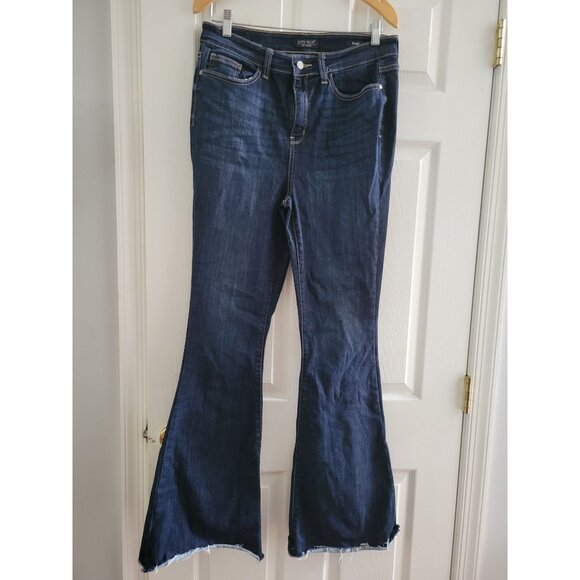 Judy Blue Los Angeles Blue Demin Flare Jeans size 13 stretch boho - Picture 1 of 7